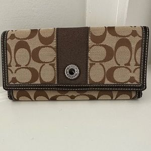 Coach Signature Long Trifold Wallet